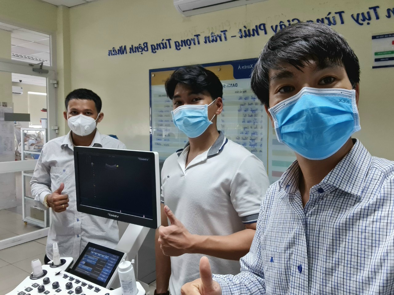 lắp đặt hệ thống máy siêu âm tại Bệnh viện Xuyên Á