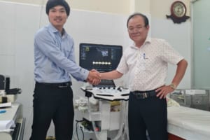 lắp đặt máy siêu âm vinno e10 cho bác sĩ tại Quảng Ngãi