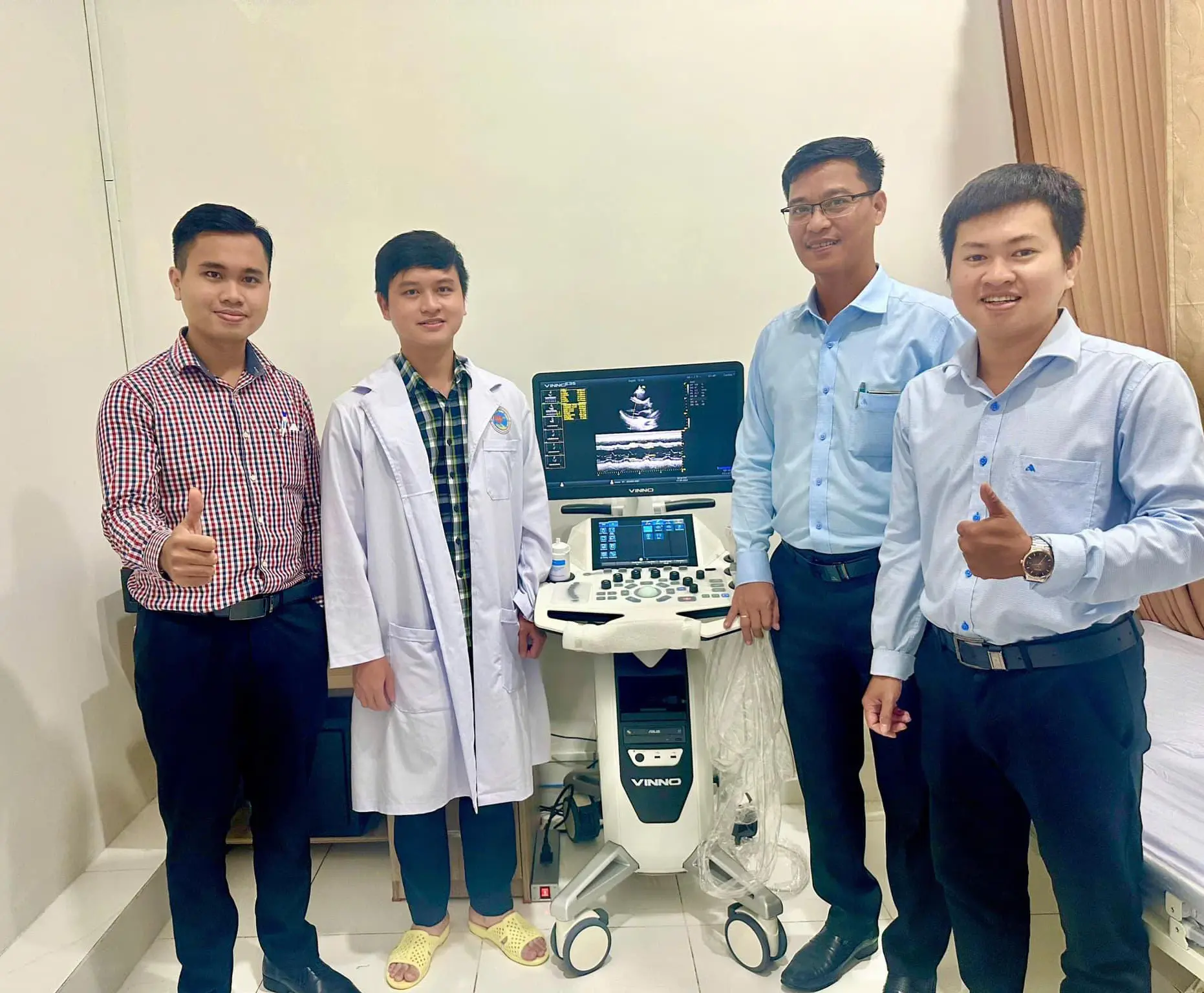 lap may sieu am Vinno E35 tai Soc Trang