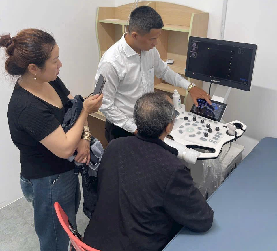 lắp máy siêu âm Vinno tại HCM