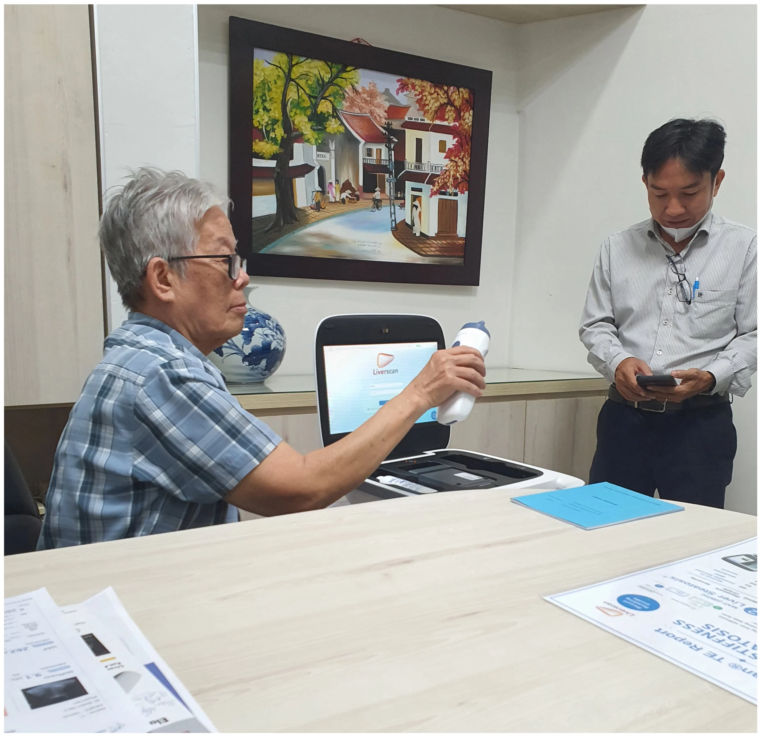bàn giao máy đo đàn hồi gan, gan nhiễm mỡ cho Medic Hòa Hảo