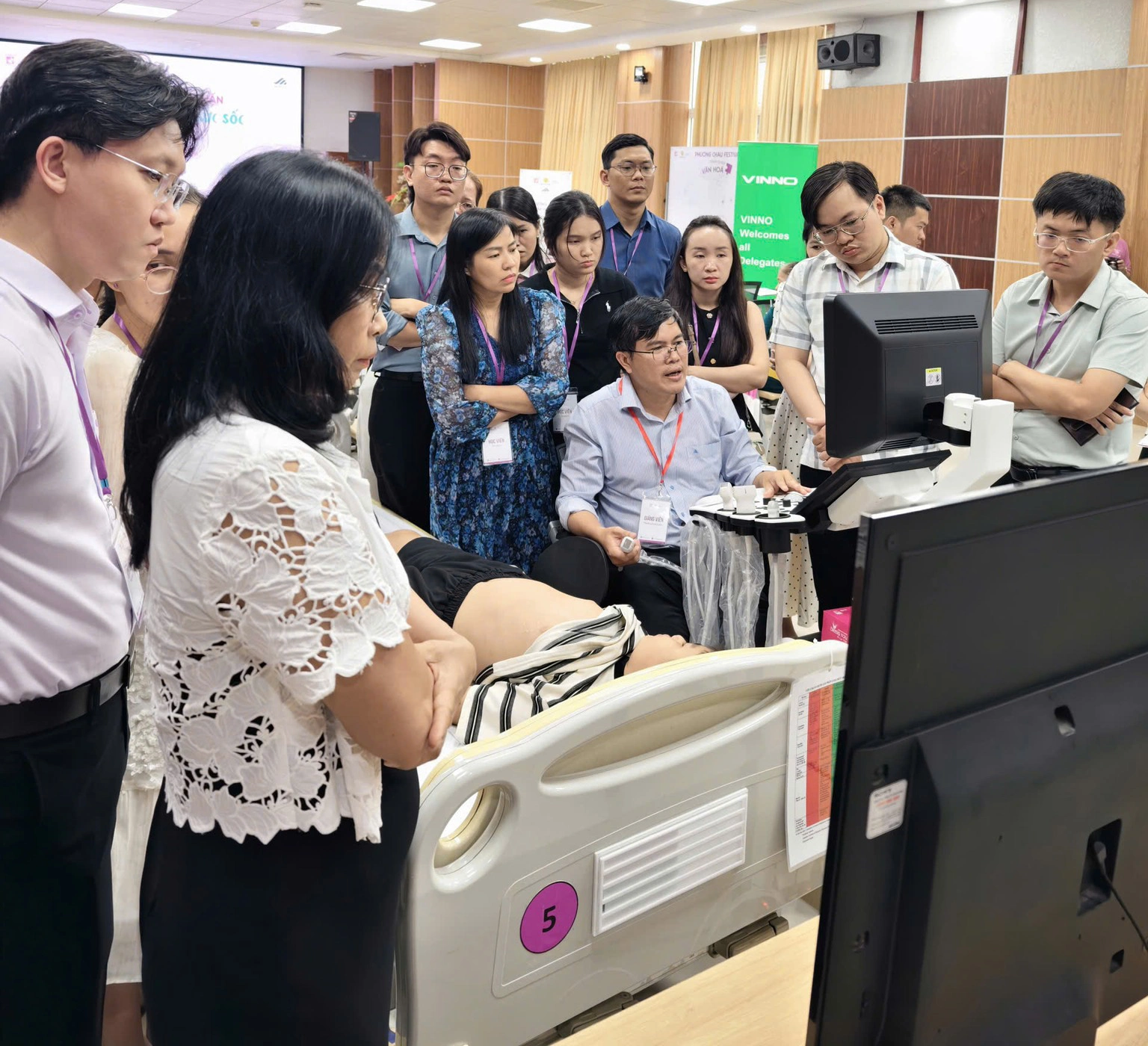 Chương trình tập huấn "SIÊU ÂM TRONG HỒI SỨC SỐC Ở TRẺ EM"