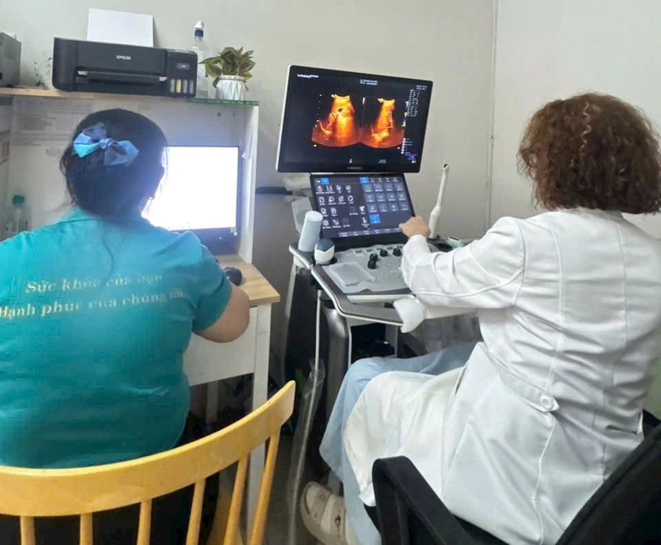lắp đặt máy siêu âm Vinno R700 cho phòng khám đa khoa tại Miền Nam