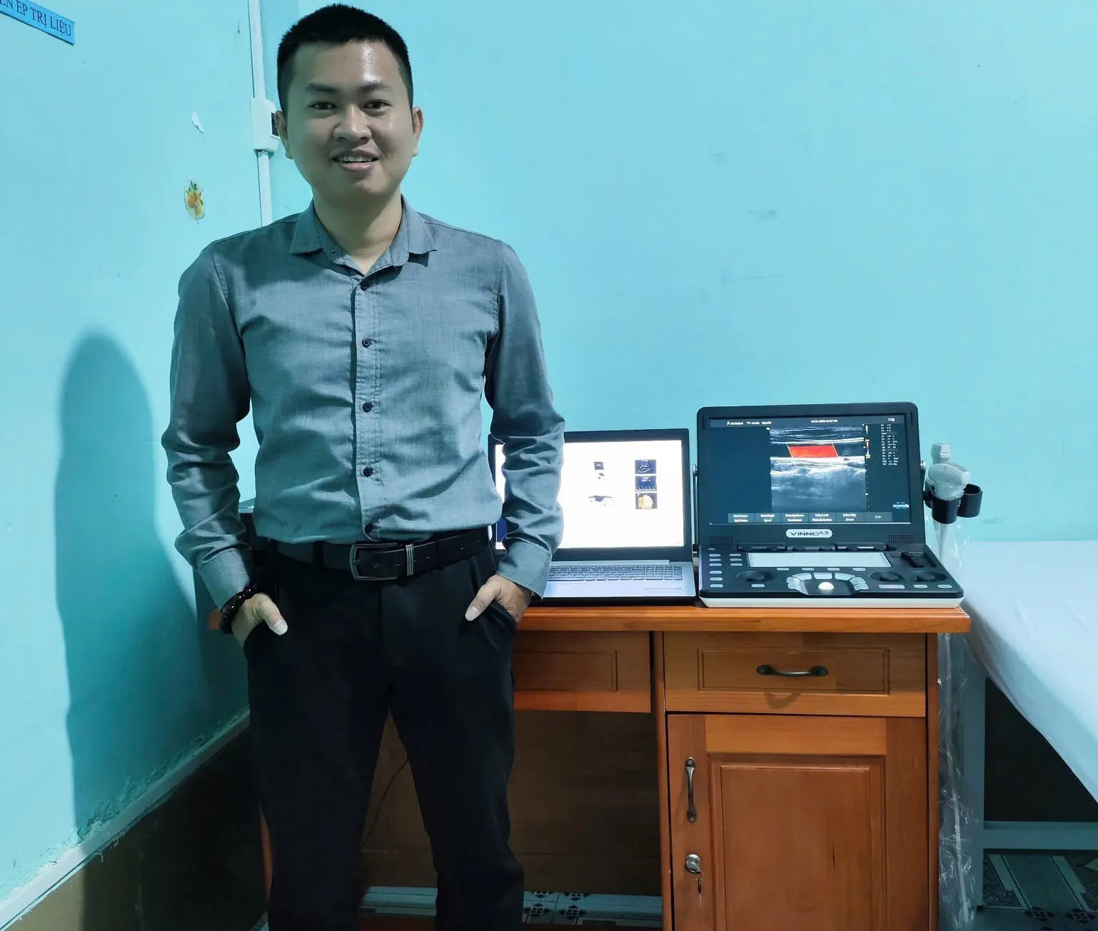 lắp máy siêu âm xách tay Vinno A3